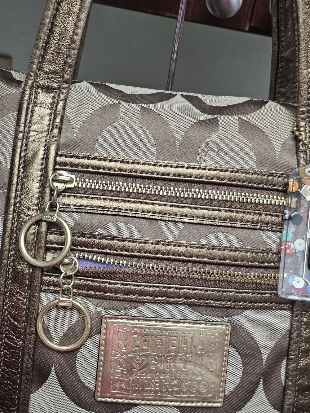 Coach Poppy Glam Op Art Signature Jacquard Canvas & Khaki Bronze Metallic Tote - Picture 8 of 15